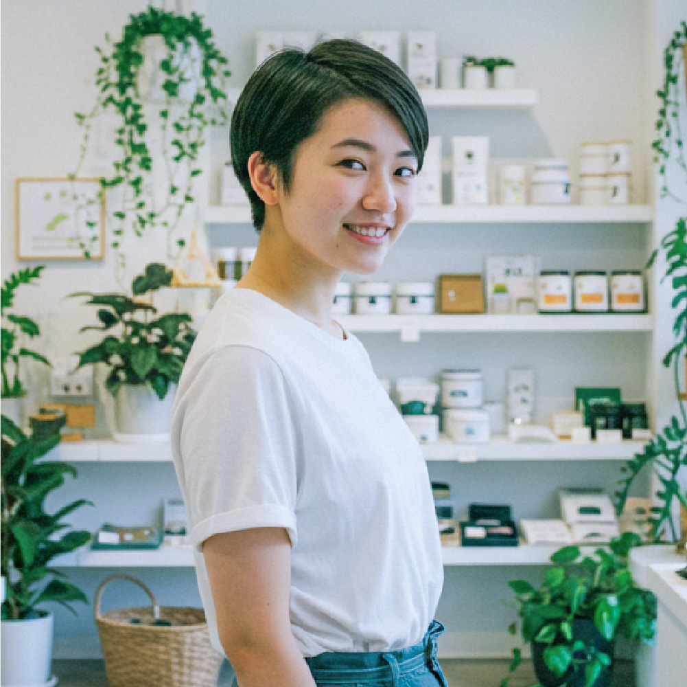 女性の涼しい髪型選手権 カリアゲショート